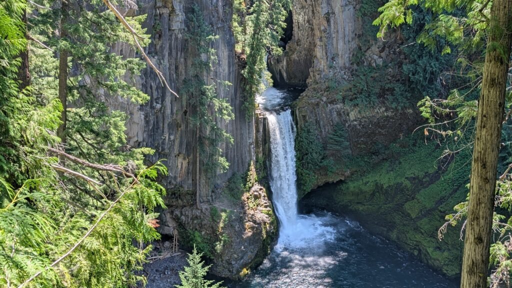 Toketee Falls from Upper Platform Vantage.